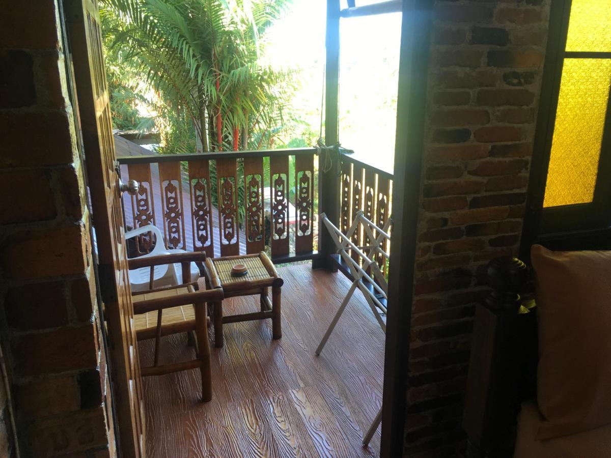 Sunflowerbungalow Khao Lak Esterno foto